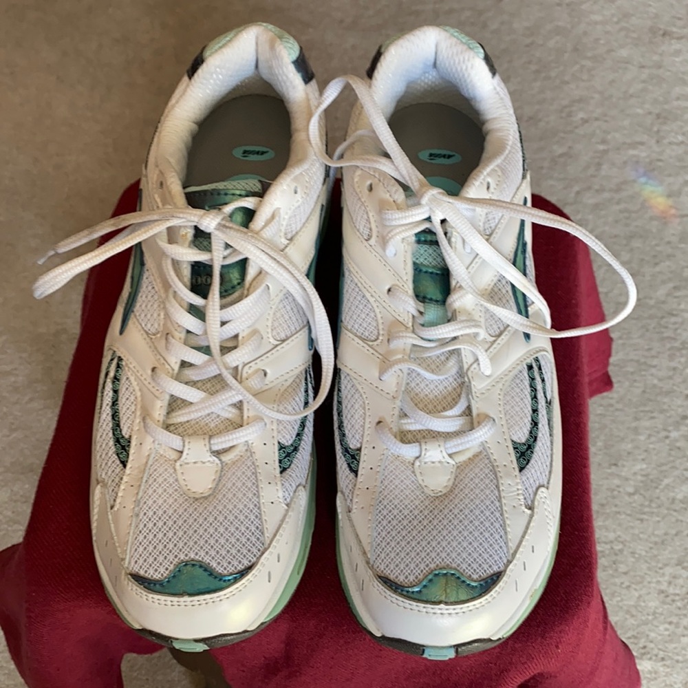 Avia, Avimotion, Size 9.5, Sneakers, White